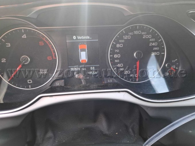 1 Audi A4 2.0 TDI DPF clean diesel Avant Ambiente – foto 15 – kavel bij Zoll-Auktion, Overath