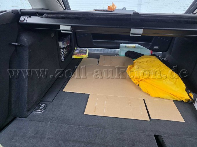 006 Kofferraum