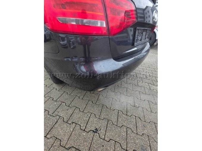 019 Kratzer Stoßstangenecke hinten Fahrerseite