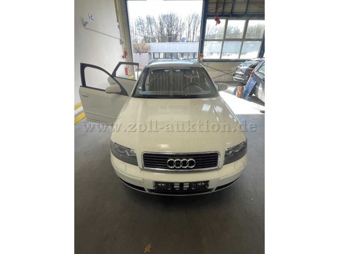 Audi A4 / Frontansicht