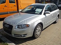 Front- und Seitenansicht Audi A4