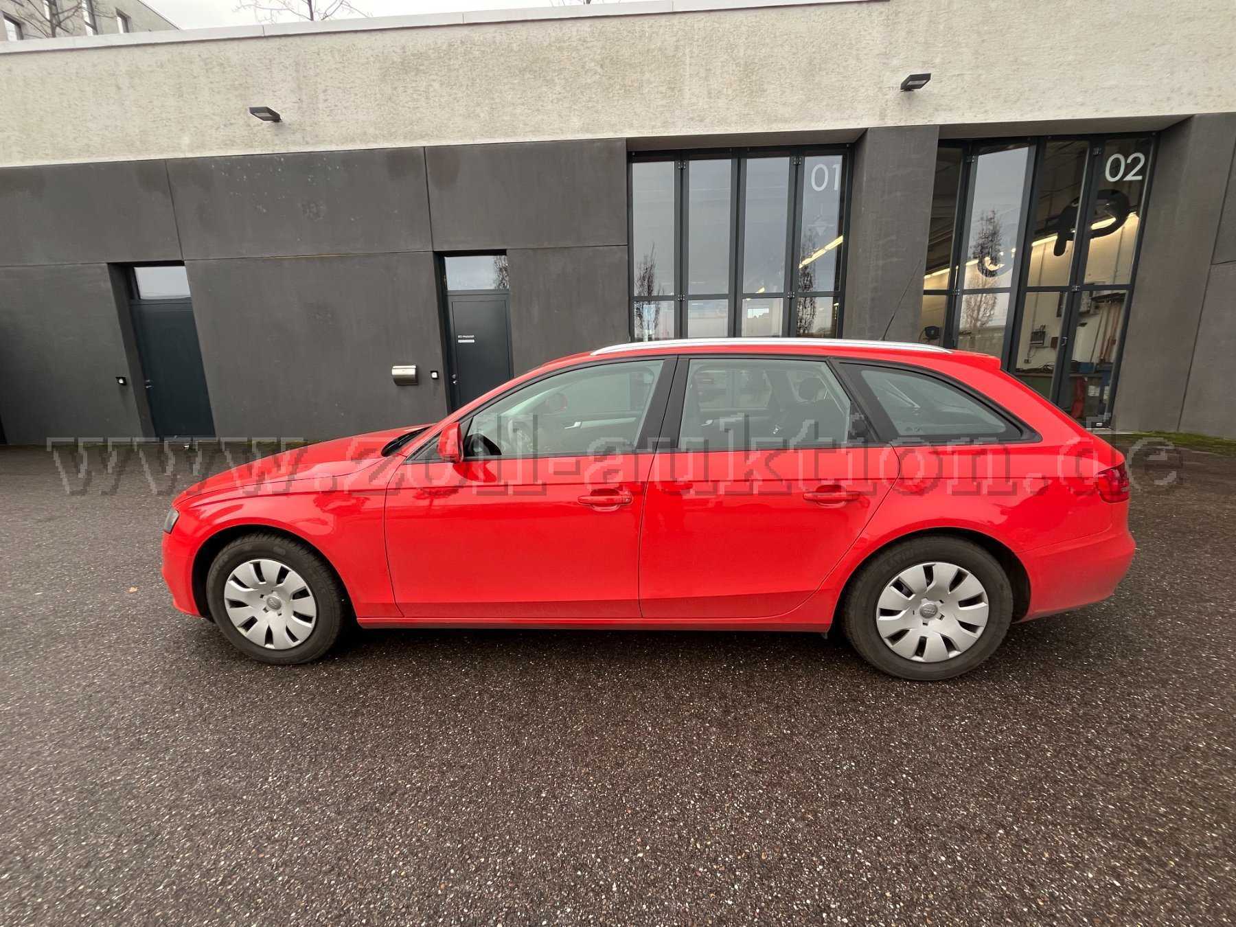 Fahrzeug von der Seite