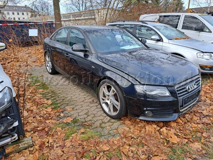 vorne/seitlich rechts