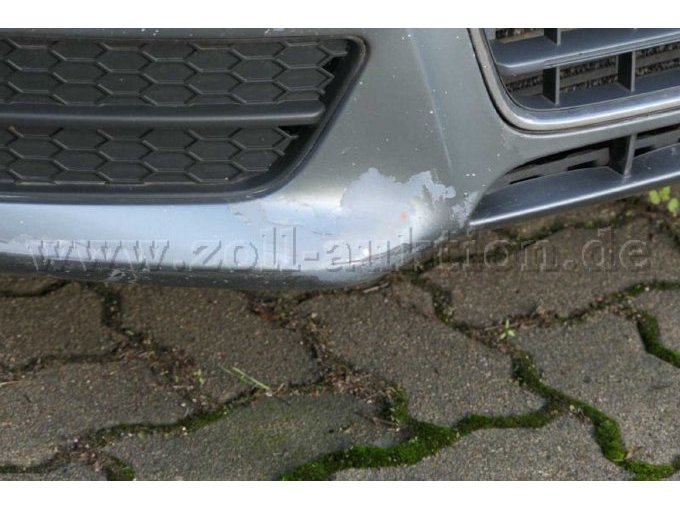 Gebrauchsspuren Stoßstange vorne