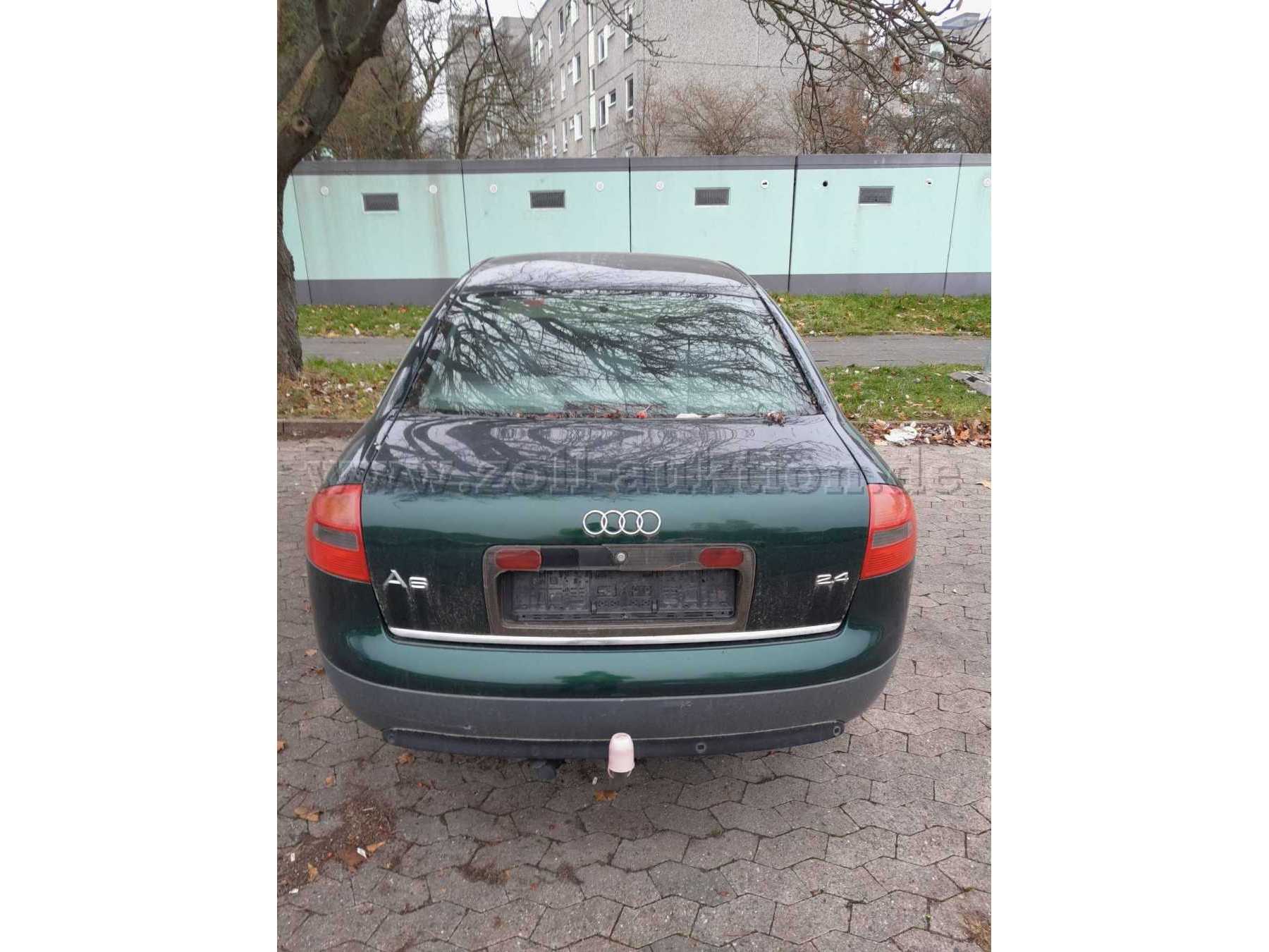 hinten
