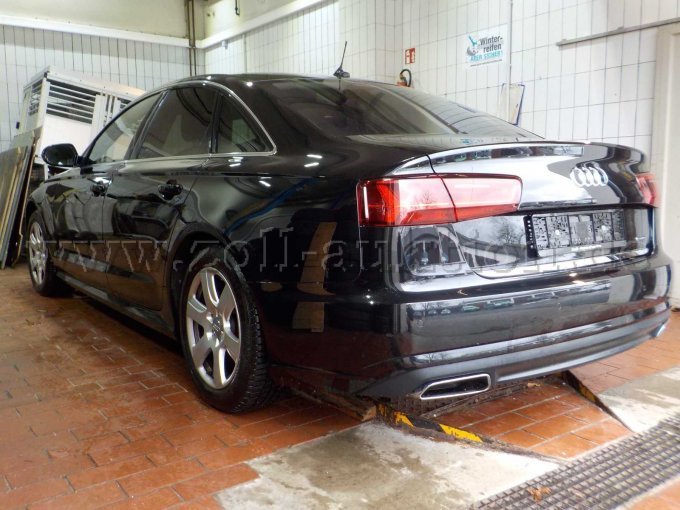 Heck- und Seitenansicht Audi A6