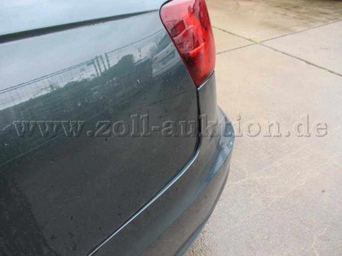 Schaden Heckstoßstange links