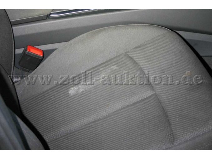 Verschmutzung Fahrersitz