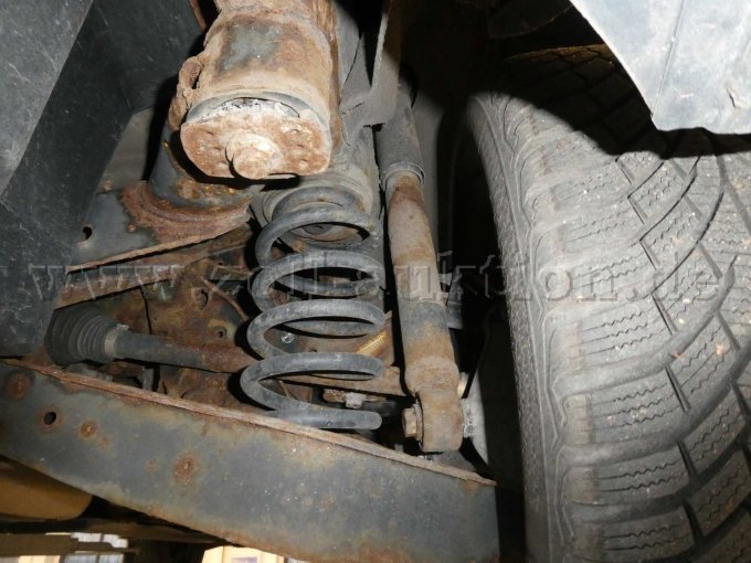 Achsaufhängung hinten