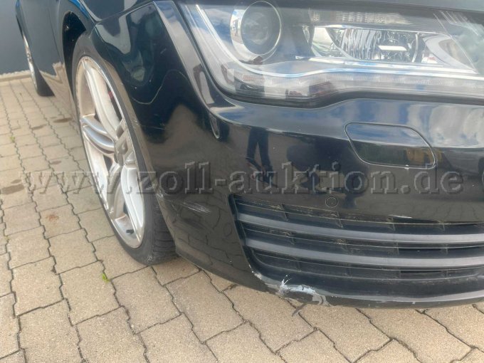 Schaden vordere Stoßstange