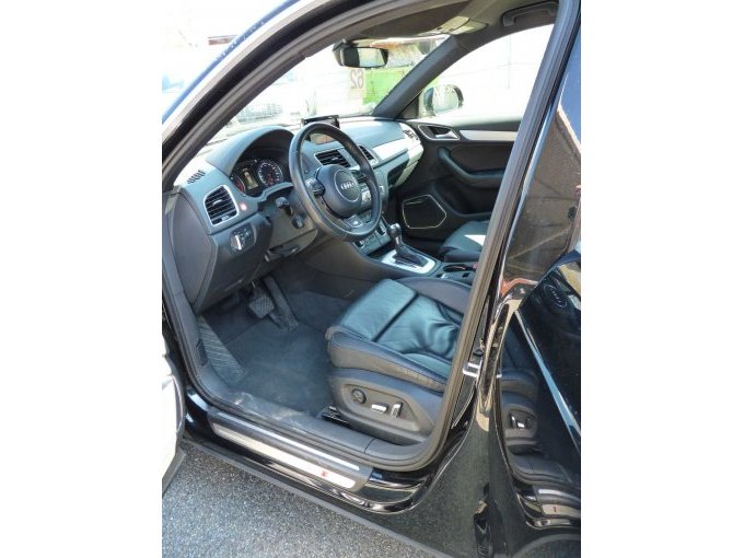 Details Fahrereinstieg