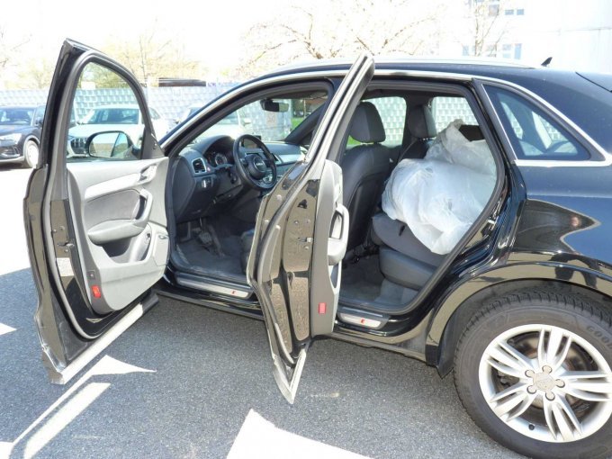 Übersicht Fahrer- und Fondeinstieg