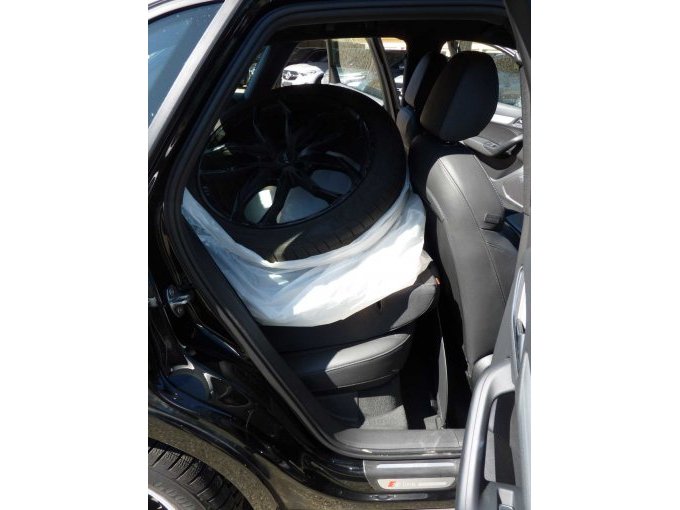 Details Fondeinstieg rechts