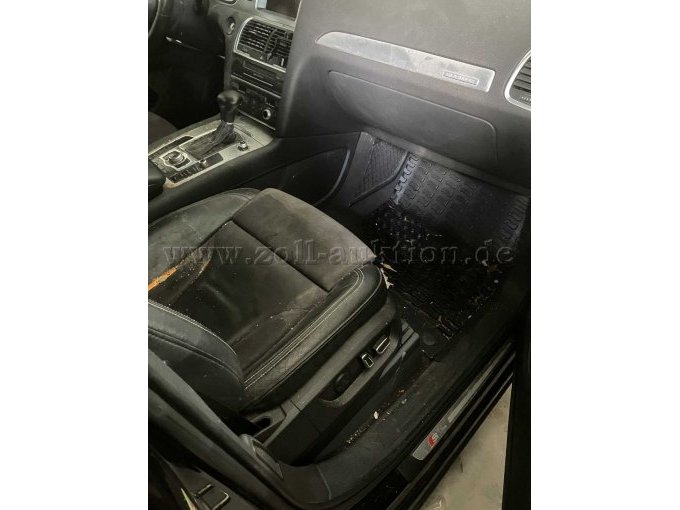 1 Audi Q7 3.0 TDI quattro mit AHK – foto 9 – kavel bij Zoll-Auktion, Stuttgart