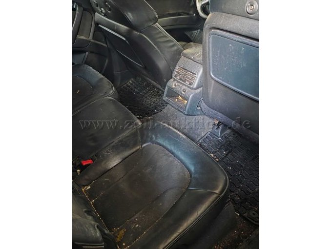 1 Audi Q7 3.0 TDI quattro mit AHK – foto 11 – kavel bij Zoll-Auktion, Stuttgart