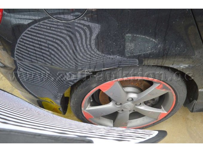 Beschädigung hinten