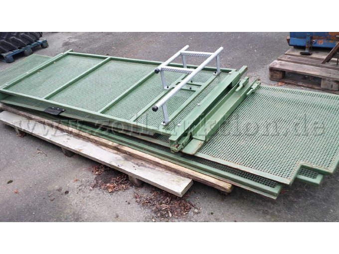 gut erhalten aber mit Rostansatz