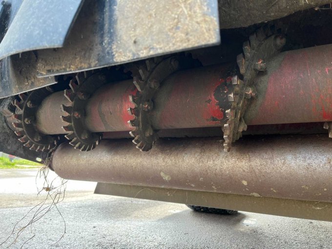 Humus Safetymulcher Typ SM 145 - Arbeitswerkzeuge und Nachlaufrolle