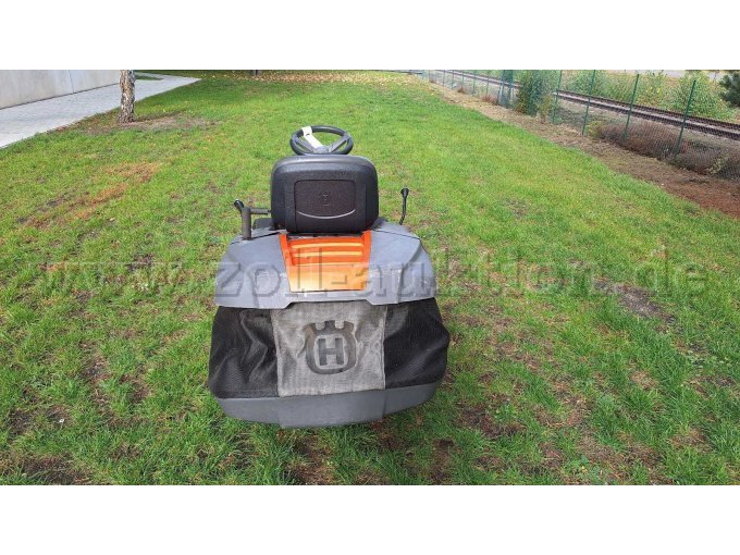 1 Aufsitzmäher von Husqvarna CT153, fahrbereit und funktionsfähig – foto 6 – kavel bij Zoll-Auktion, Spremberg