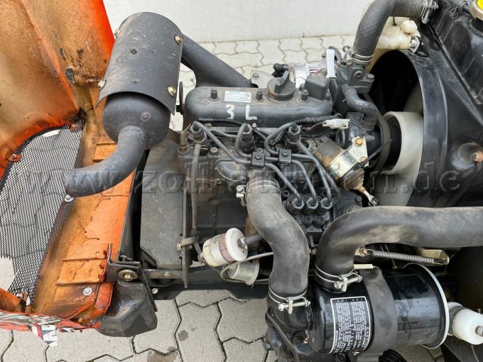 Kubota F1900 Motor Ansicht rechts