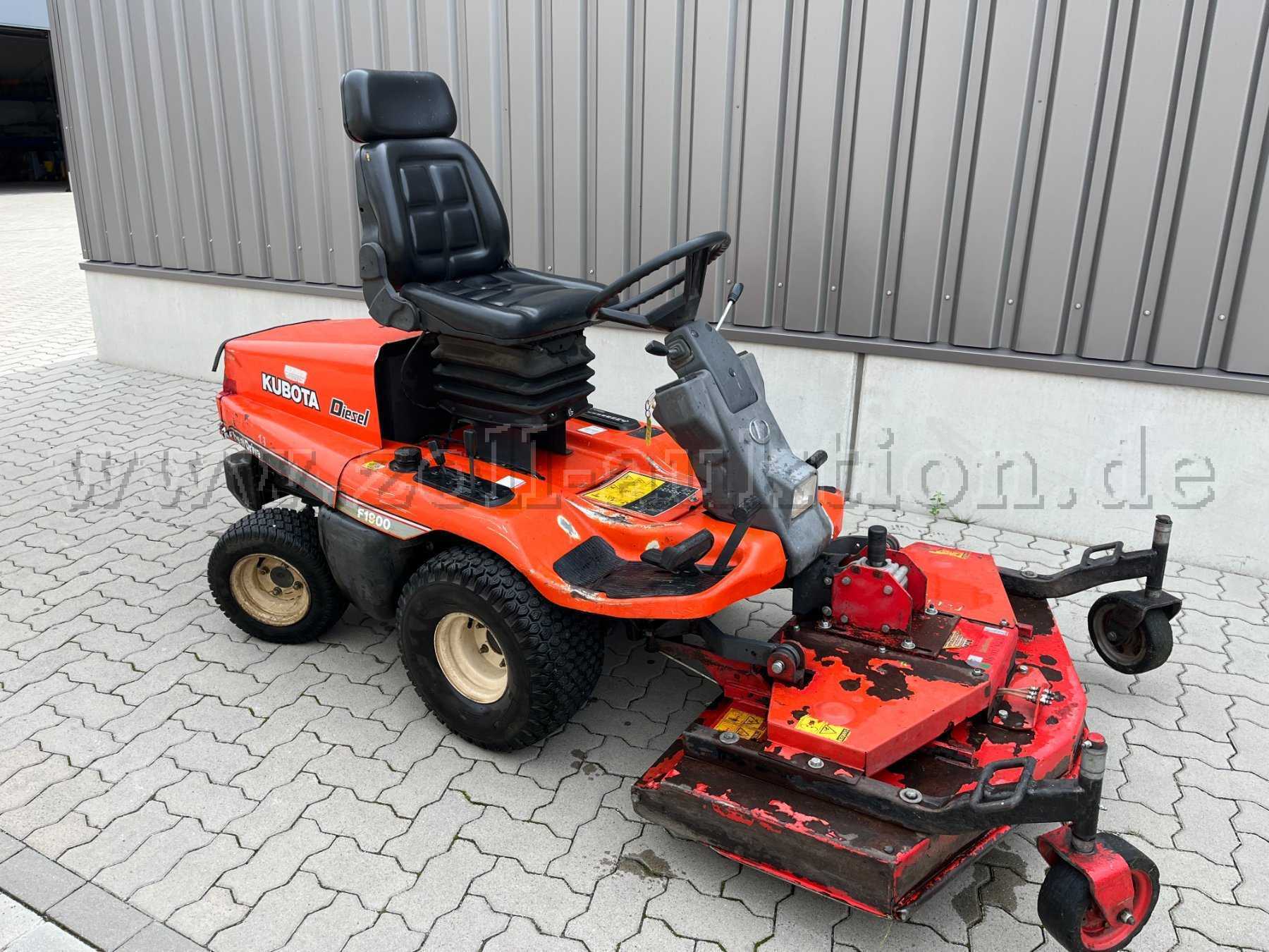 Kubota F1900 Komplettansicht rechts