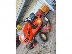 Rasentraktor Kubota GR 2100 EC2 Vorderansicht