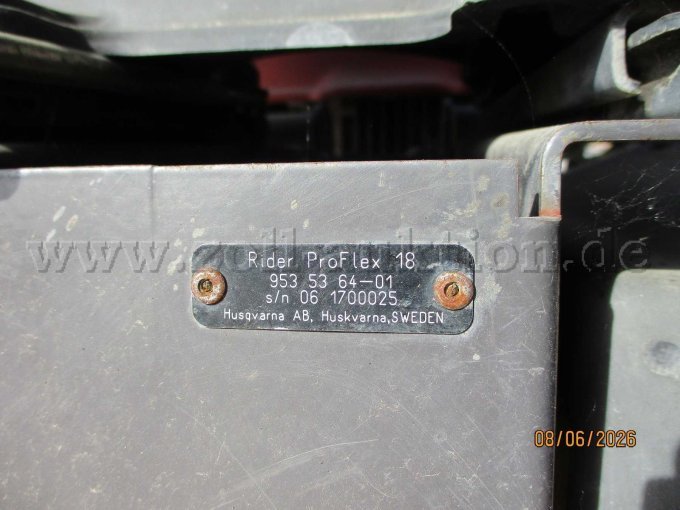 1 Ausitzrasenmäher Husqvarna PF 18, Bastlerfahrzeug – foto 4 – kavel bij Zoll-Auktion, Ronnenberg