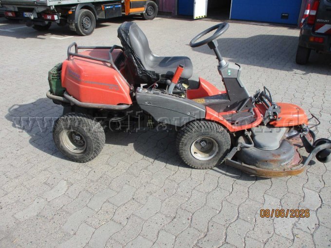 1 Ausitzrasenmäher Husqvarna PF 18, Bastlerfahrzeug – foto 2 – kavel bij Zoll-Auktion, Ronnenberg