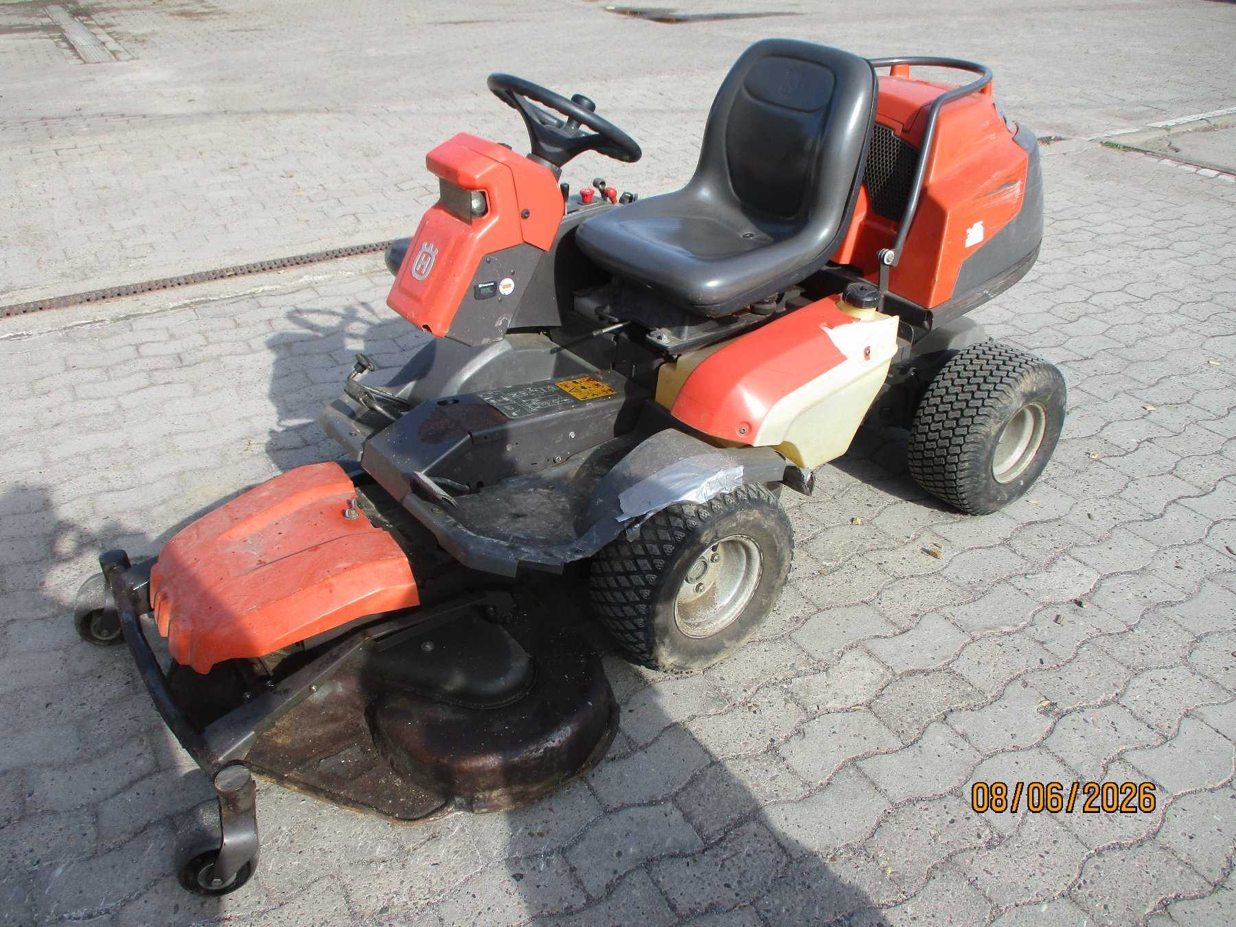 Riding mower Husqvarna P 524, project vehicle
