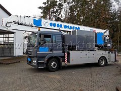 Seitenansicht Kran LKW