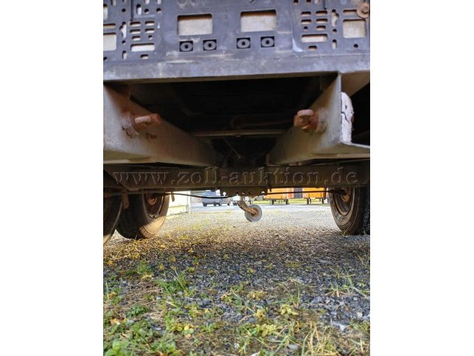 Unterboden von Hinten