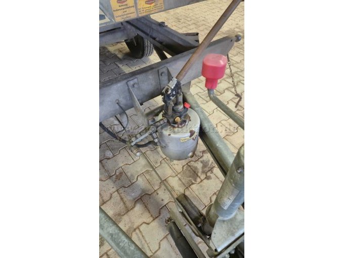Handpumpe Kippeinrichtung