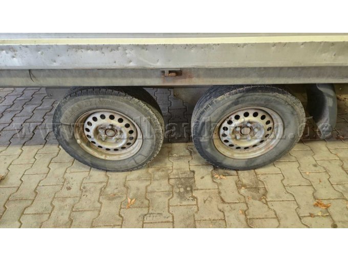 Tandemachse, Räder, links