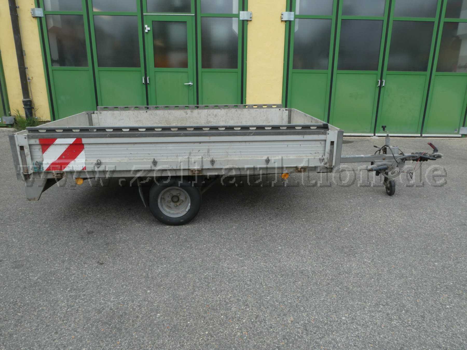 1 Böckmann Zentralachsanhänger CHSC, defekt, gebraucht: Ansicht von rechts