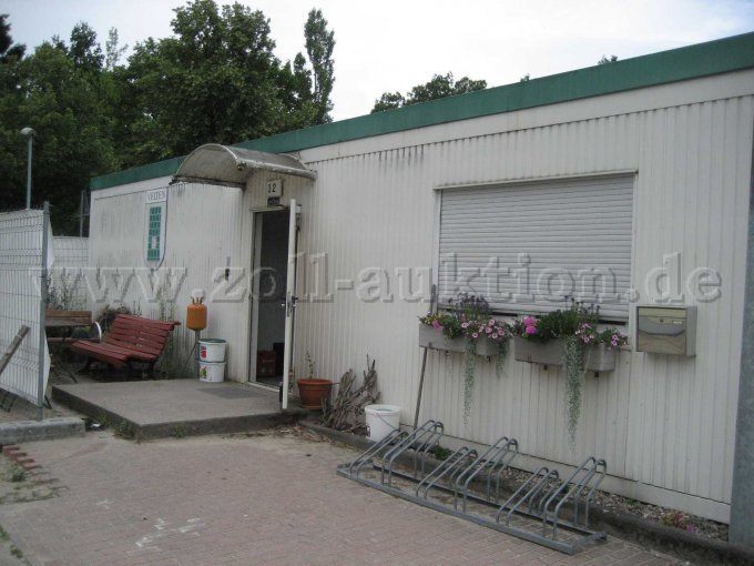1 complex van kantoor- en sanitaircontainers van 12 m x 12 m – foto 2 – kavel bij Zoll-Auktion, Velten