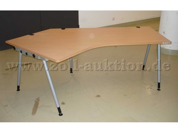 linker Freiformtisch