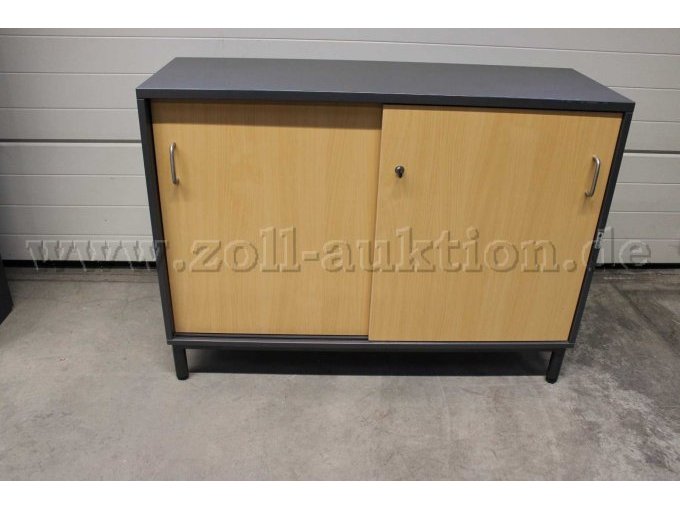 Schiebetürenschrank