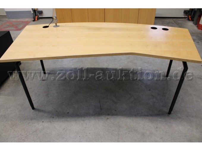 Schreibtisch