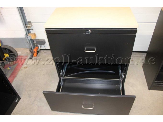 Schubladenschrank offen