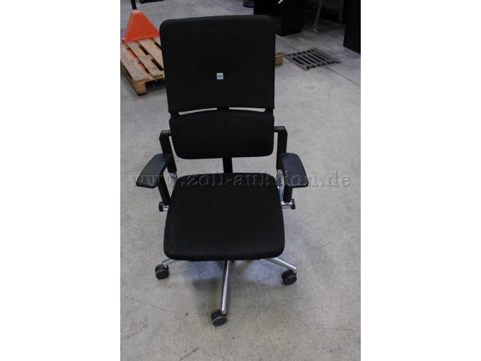 Drehstuhl Frontansicht