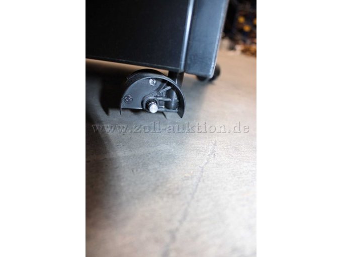 defekte Rolle Untertischcontainer