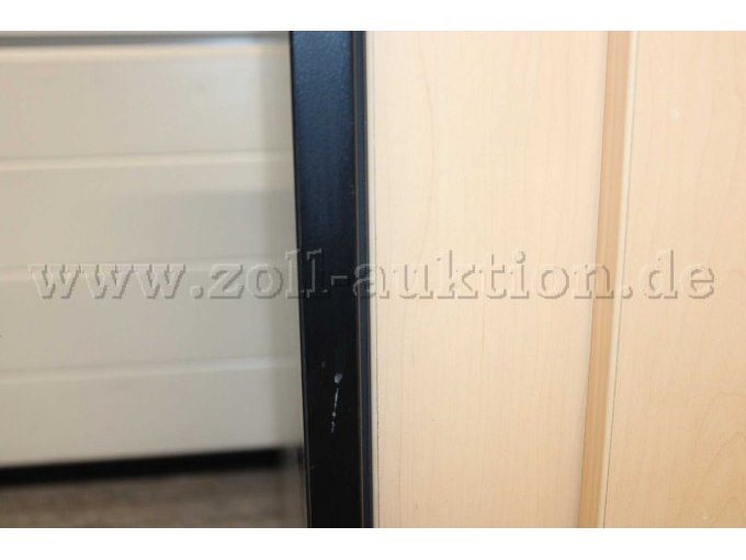 Schiebetürenschrank Detail