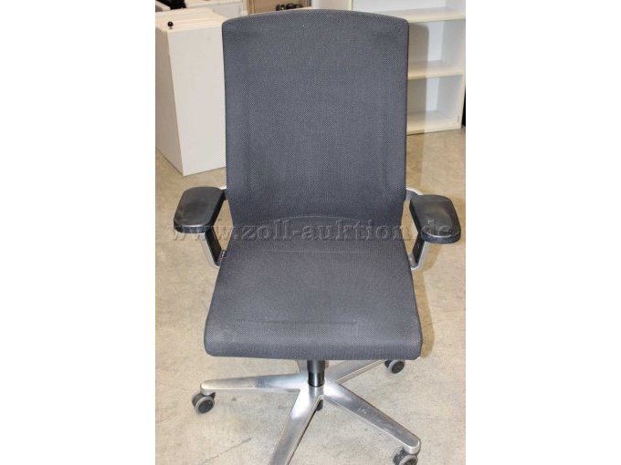 Drehstuhl Vorderseite