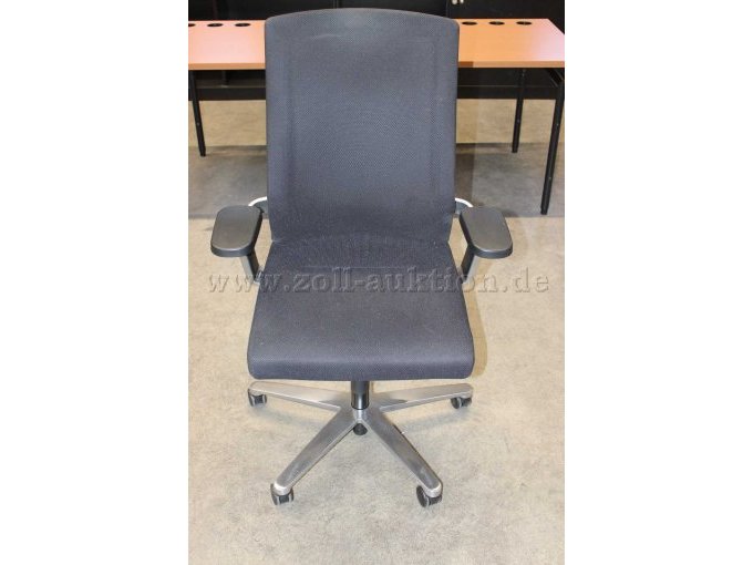 Drehstuhl Vorderseite