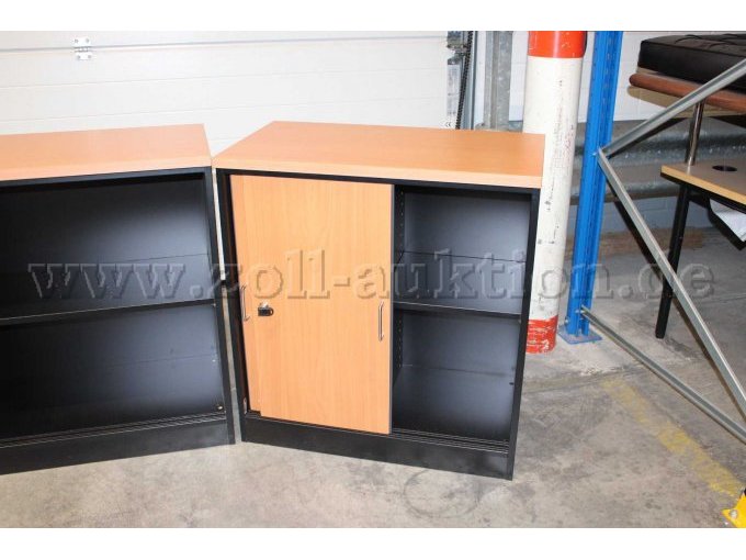 Schiebetürenschrank 80 cm geöffnet