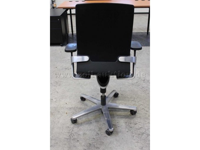 Drehstuhl Rückansicht