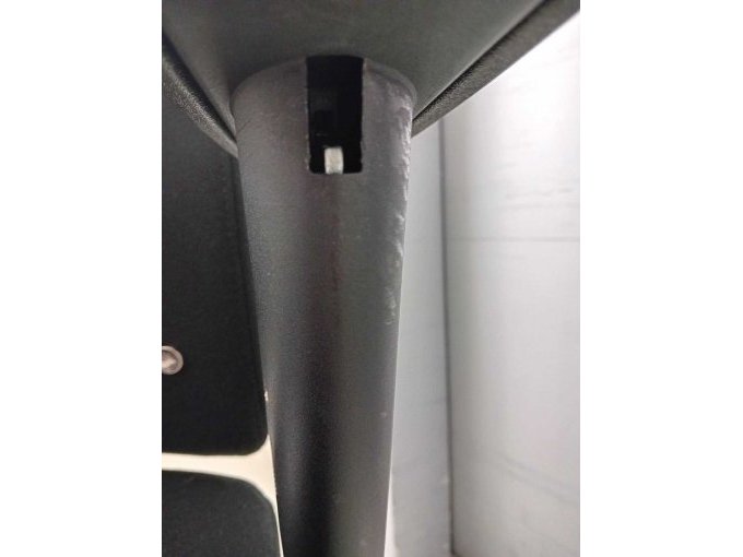 Fehlender riegel Armlehnenverstellung