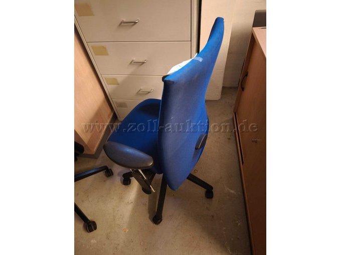 Bürodrehstuhl blau Rückseite