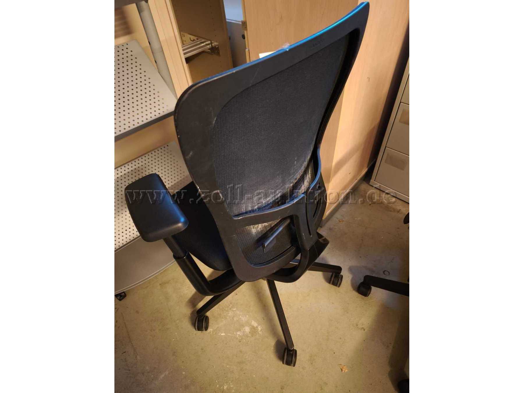 Bürodrehstuhl schwarz Rückseite