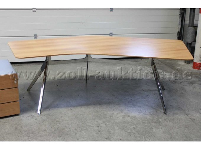 Tisch einzeln